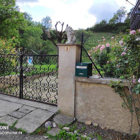 Comme Chez Vous Villa Bayons Екстериор снимка