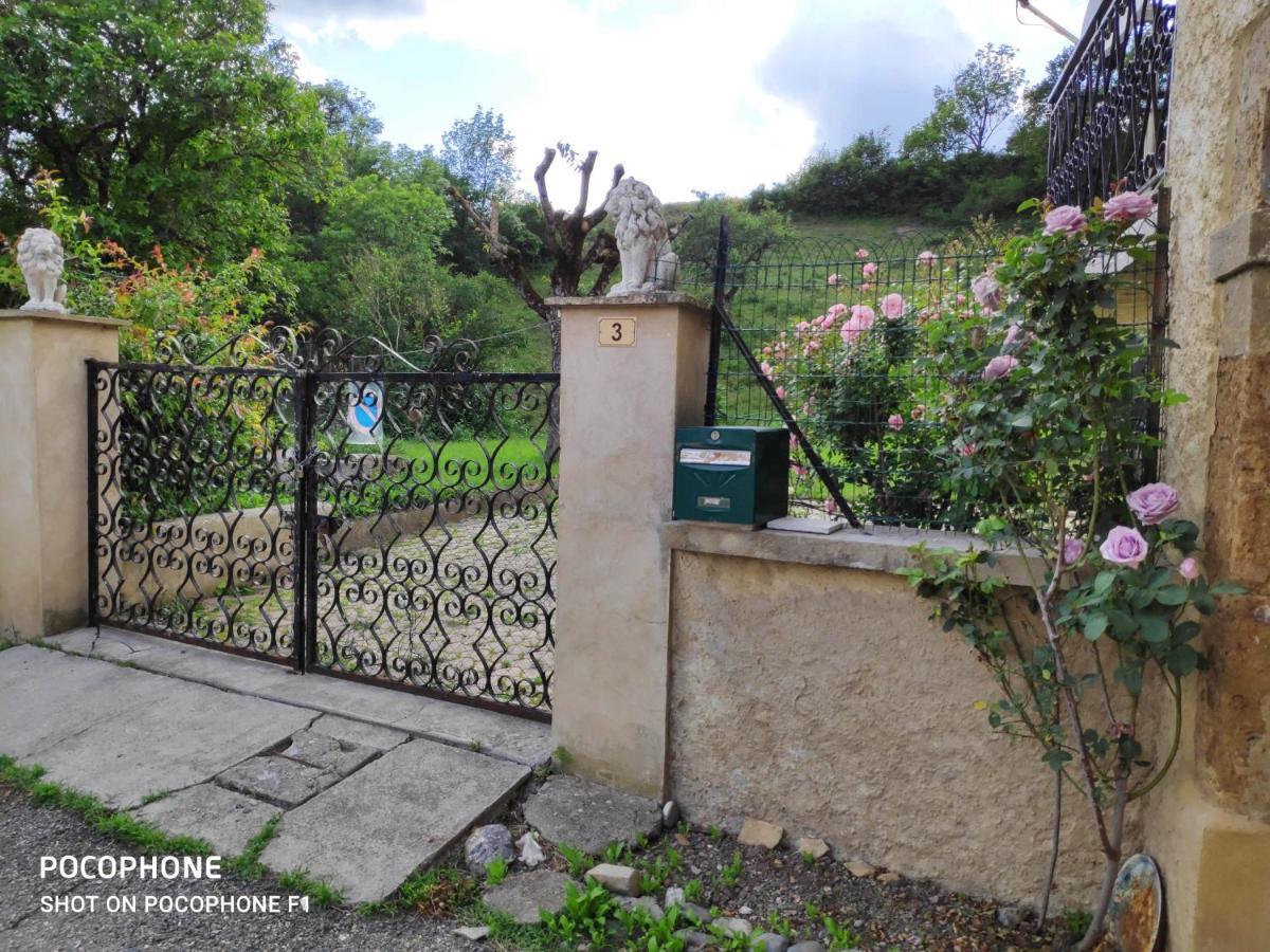 Comme Chez Vous Villa Bayons Екстериор снимка