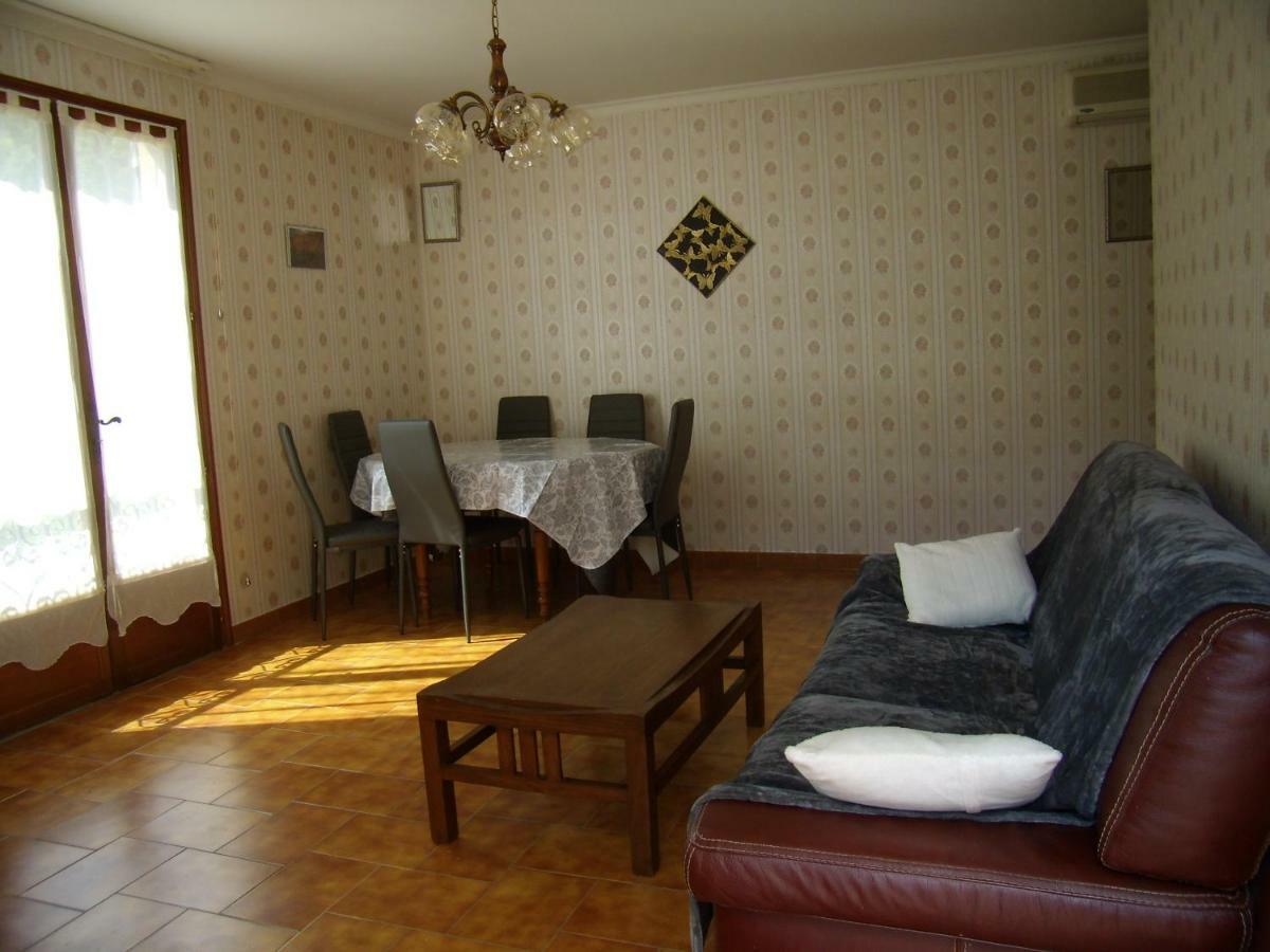 Comme Chez Vous Villa Bayons Екстериор снимка